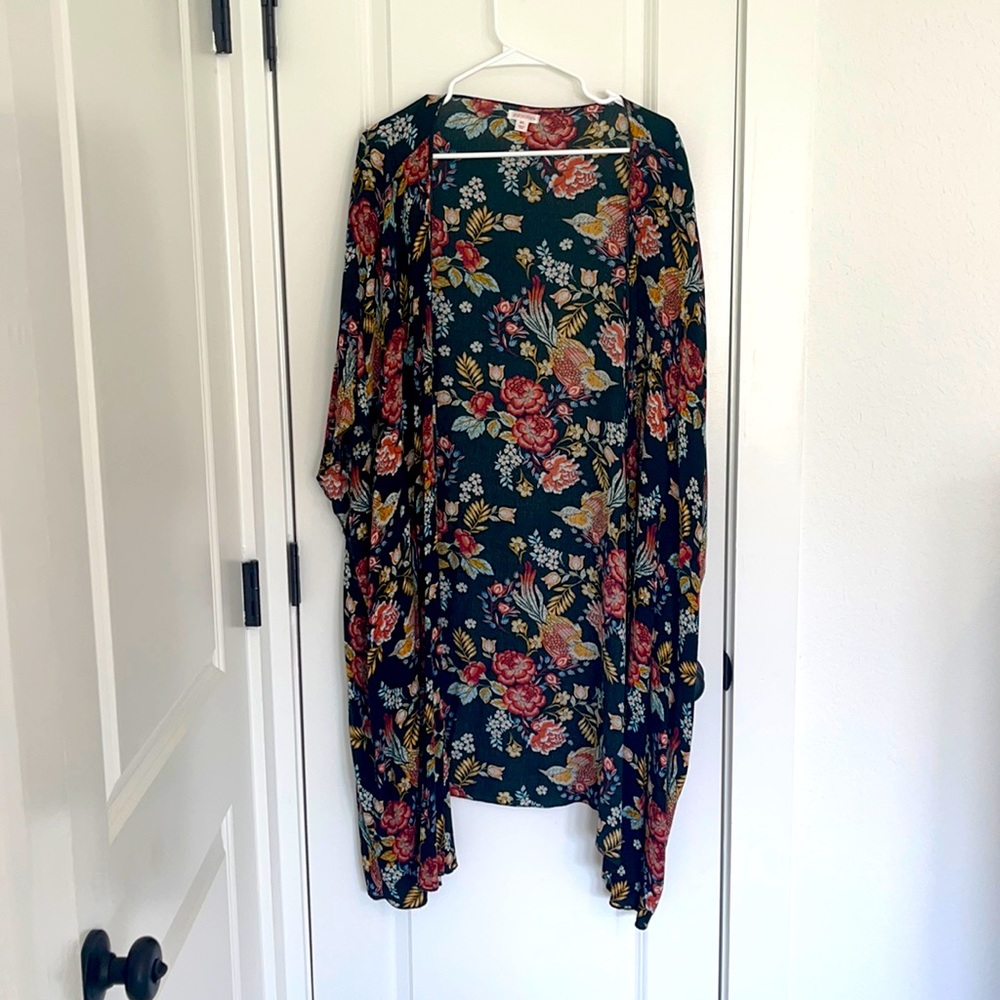 Target Xhilaration kimono, size medium/large